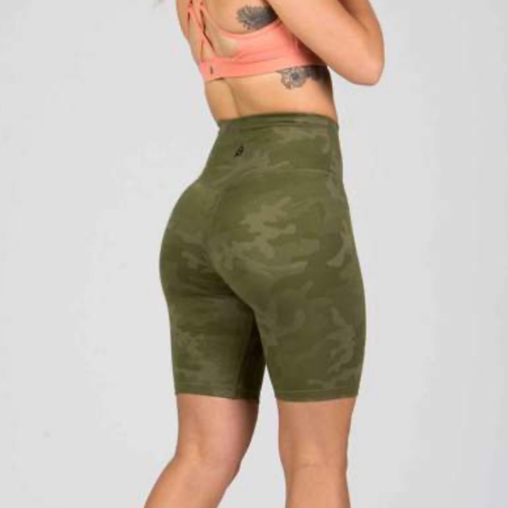 P’tula mystique biker short - Picture 3 of 4